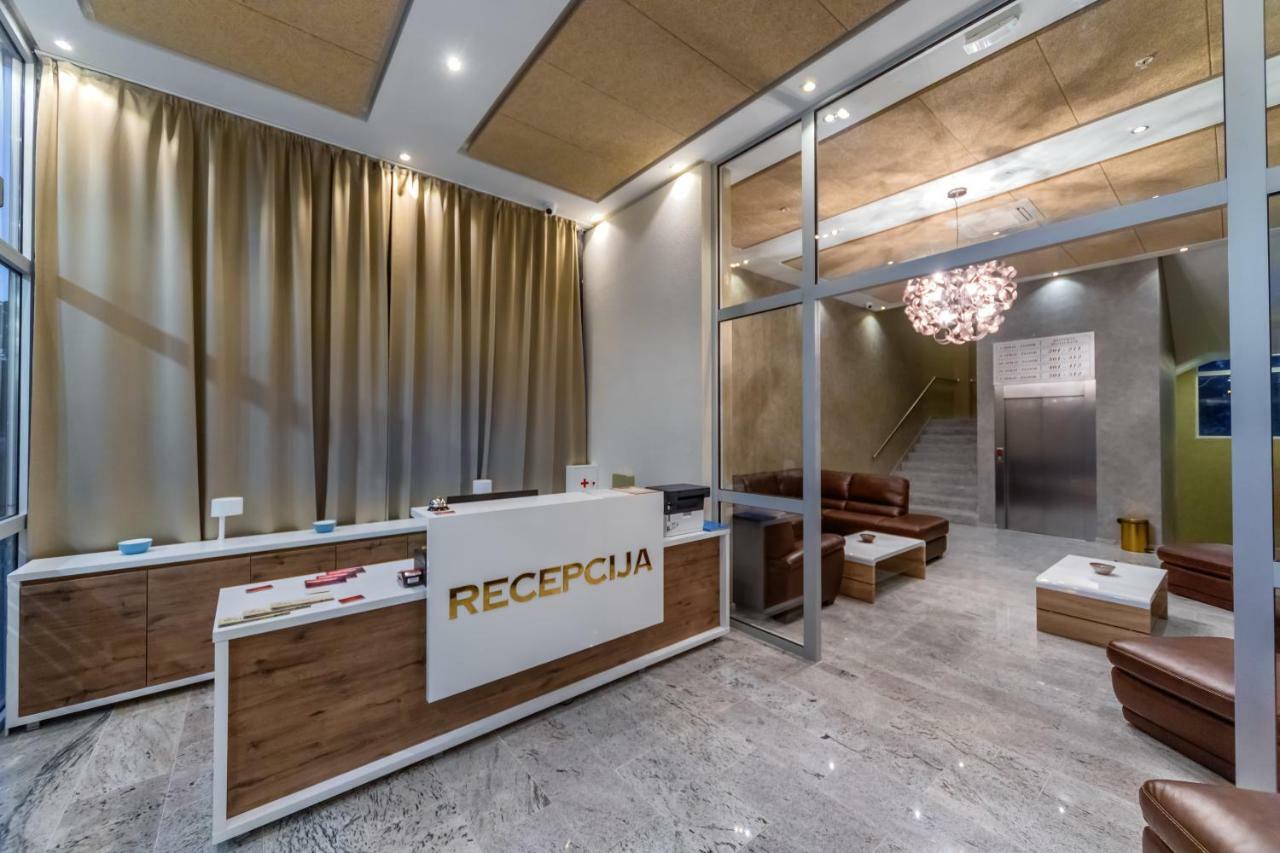 Hotel Franca Улцинь Экстерьер фото